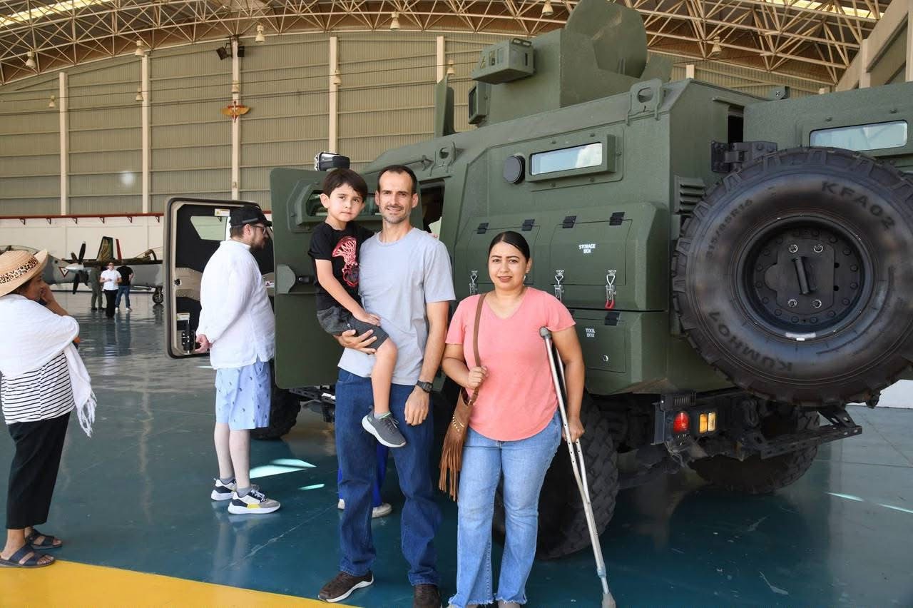 Fuerzas Armadas fortalecen vínculo con ciudadanía durante “Paseo Sabatino” !!! 