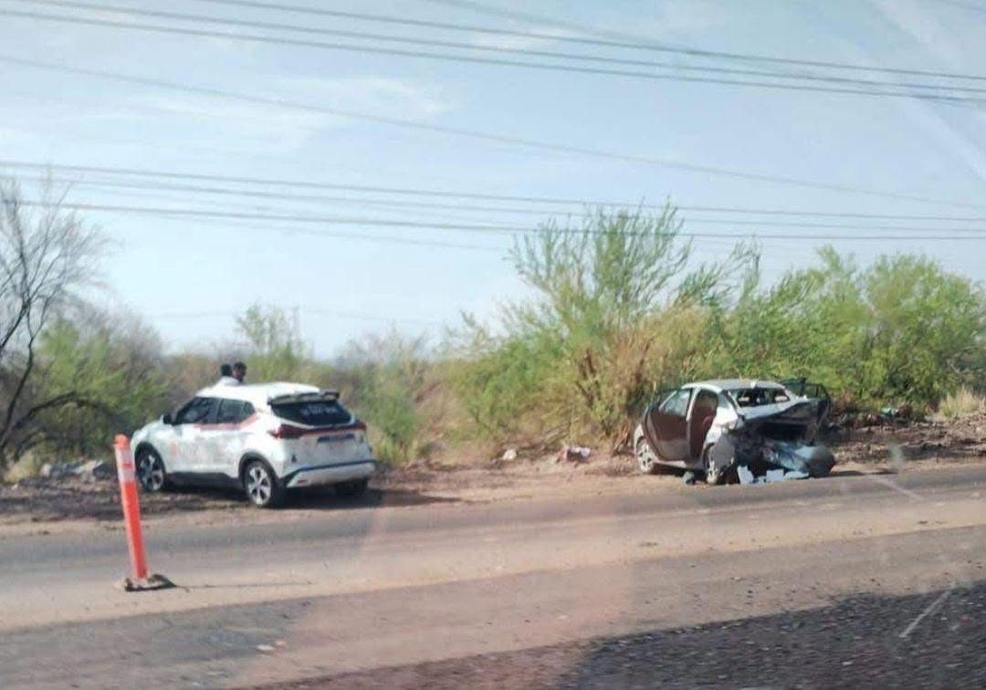 Choque por alcance deja una persona lesionada en la carretera a Bahía de Kino