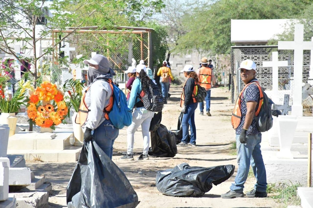 Inicia Gobierno de Hermosillo operativo de limpieza de panteones