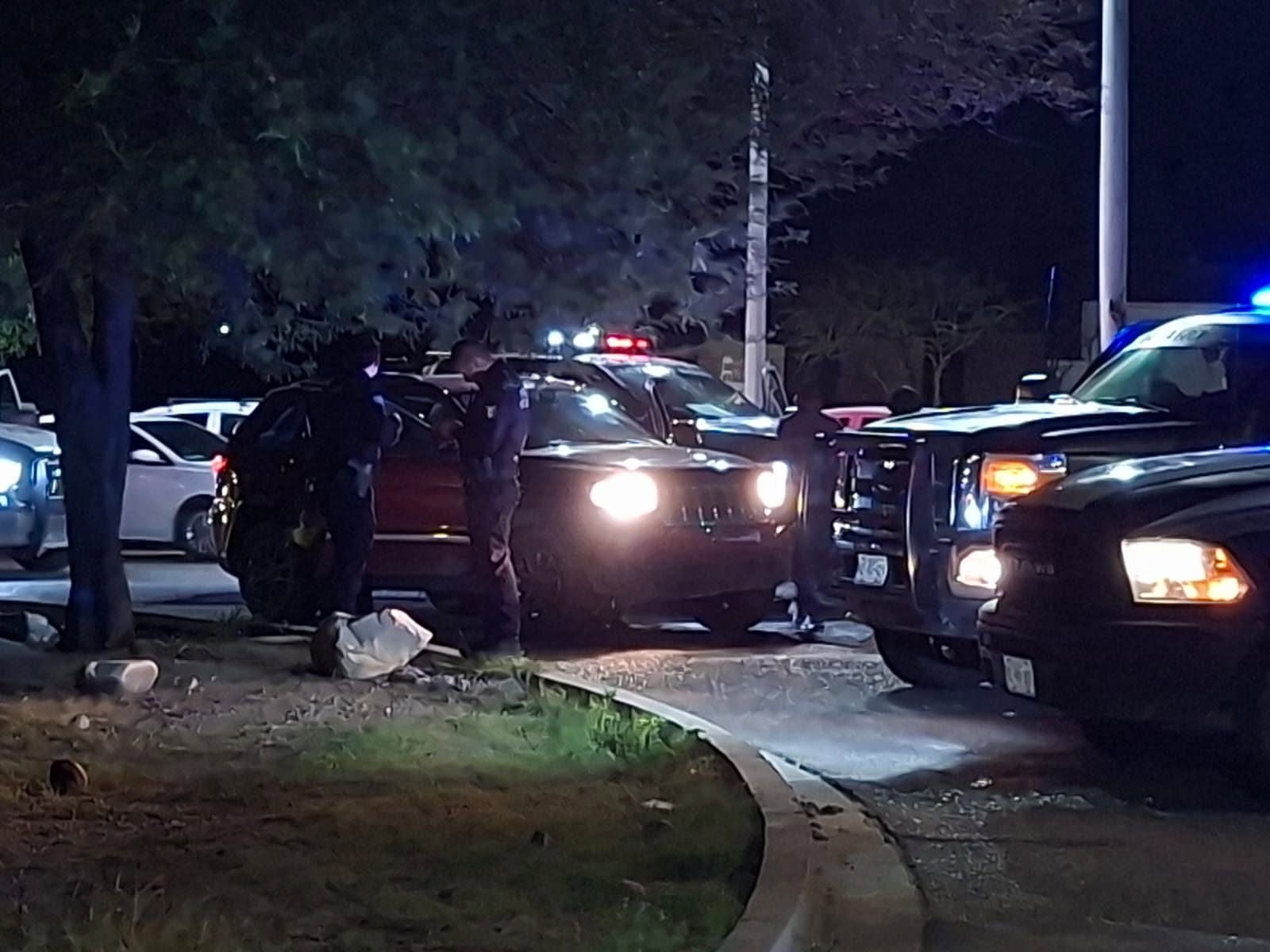 Policía Estatal asegura dos armas tras reporte de personas armadas al norte de Hermosillo