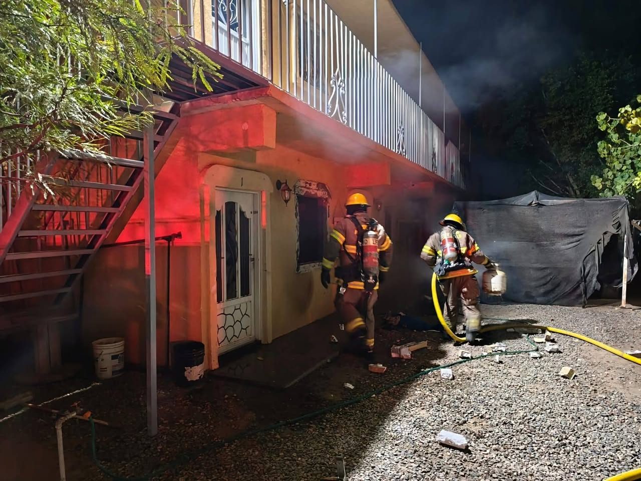 Explosión por fuga de gas LP deja a adulto mayor con quemaduras en Miguel Alemán
