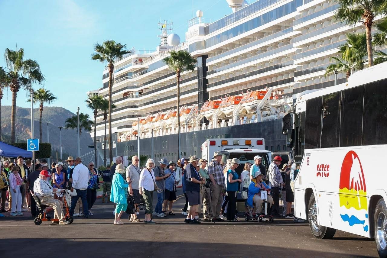 Instala Gobernador Durazo Comité Local de Cruceros para fortalecer a Guaymas y San Carlos como destino turístico