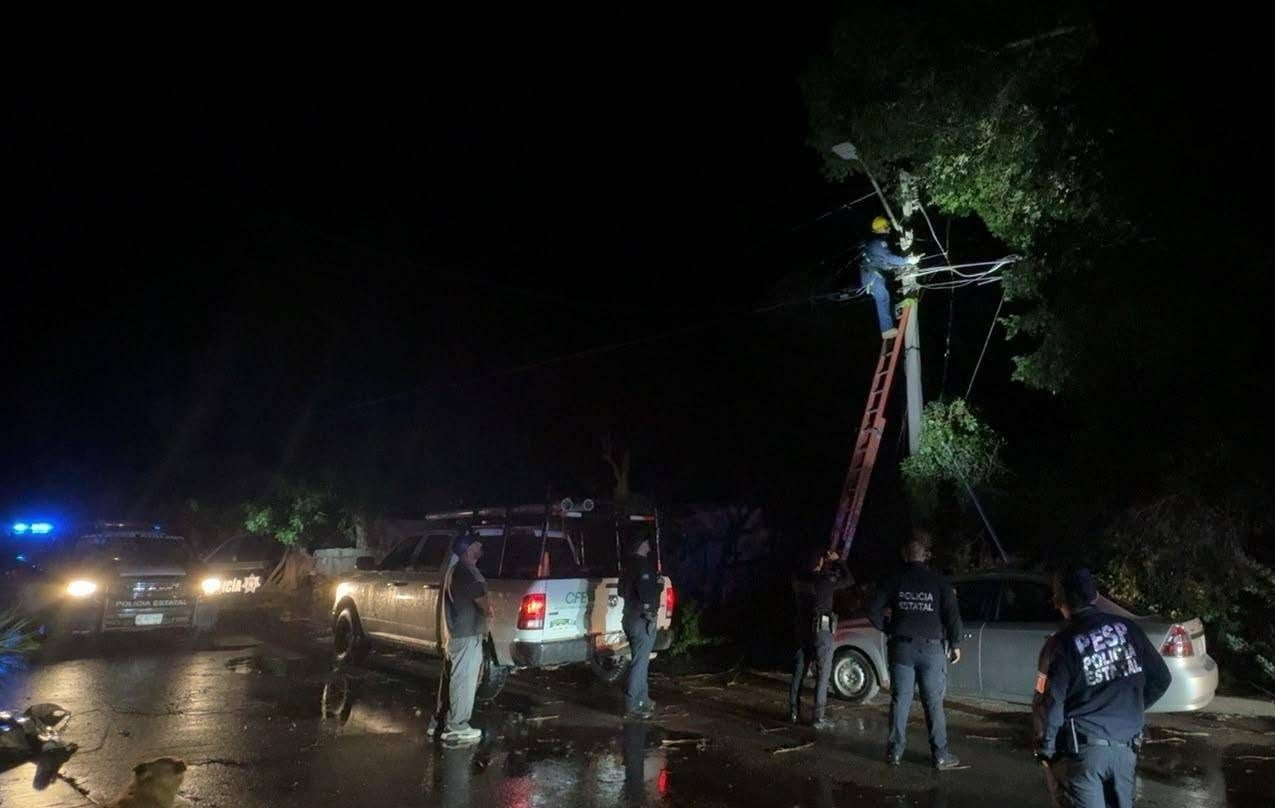Brinda Policía Estatal apoyo a ciudadanos en regiones de Sonora por lluvias